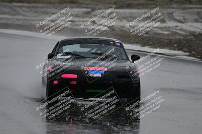 media/Nov-15-2025-CalClub SCCA (Sat) [[7bfa5a7151]]/Qualifying/Group 5/